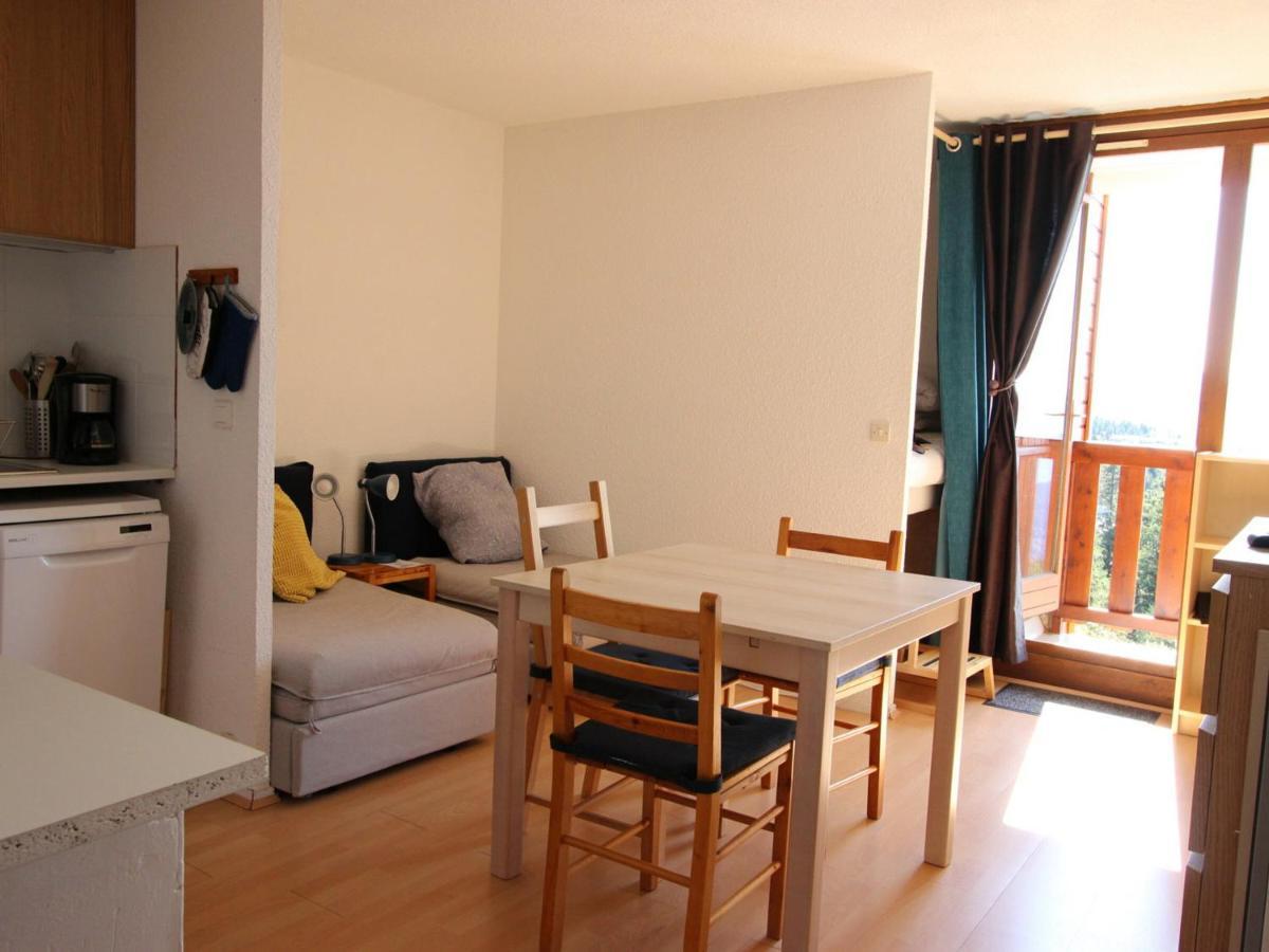 Апартаменти Studio Cabine Tout Equipe, Au Pied Des Pistes, Balcon Sud-Ouest - Chamrousse - Fr-1-340-199 Екстер'єр фото